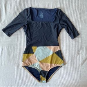 Seea Swim - Seaa Zuma In geometric print. Size small. Seea Swim - Seaa Zuma In geometric print. Size small.